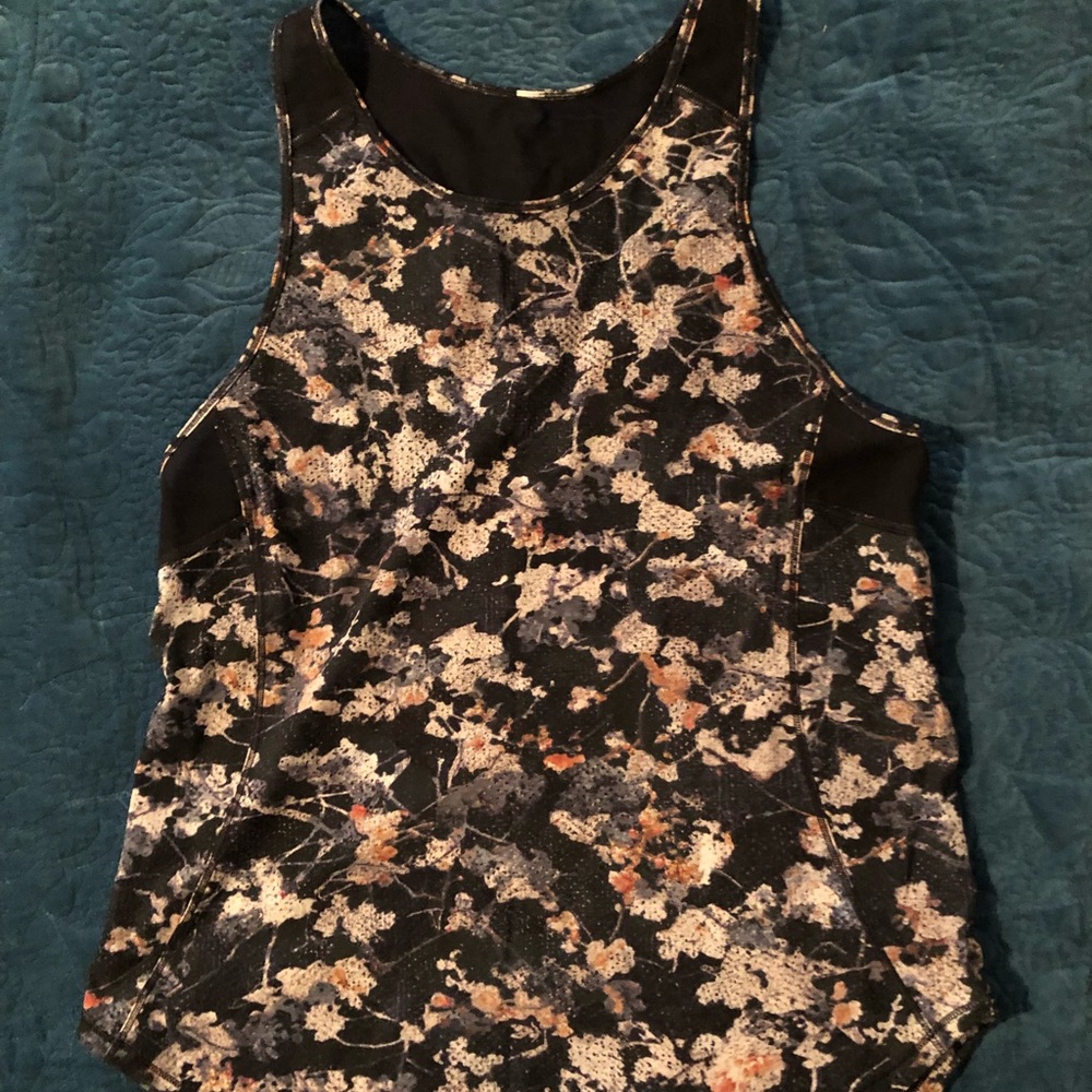 Lululemon Sculpt Tank